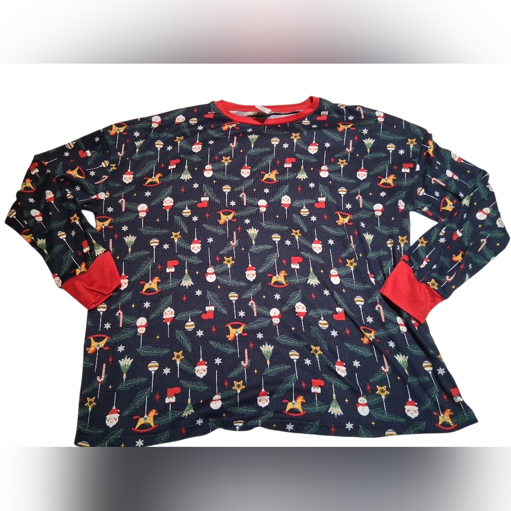 EUC Christmas Holiday Pajamas long sleeve Top - Women -Size Large